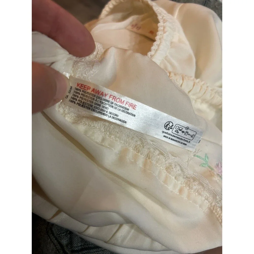 Anthropologie LyreBird Womens Rosette Embellished Silky Dolphin Short size L NWT - Picture 10 of 11